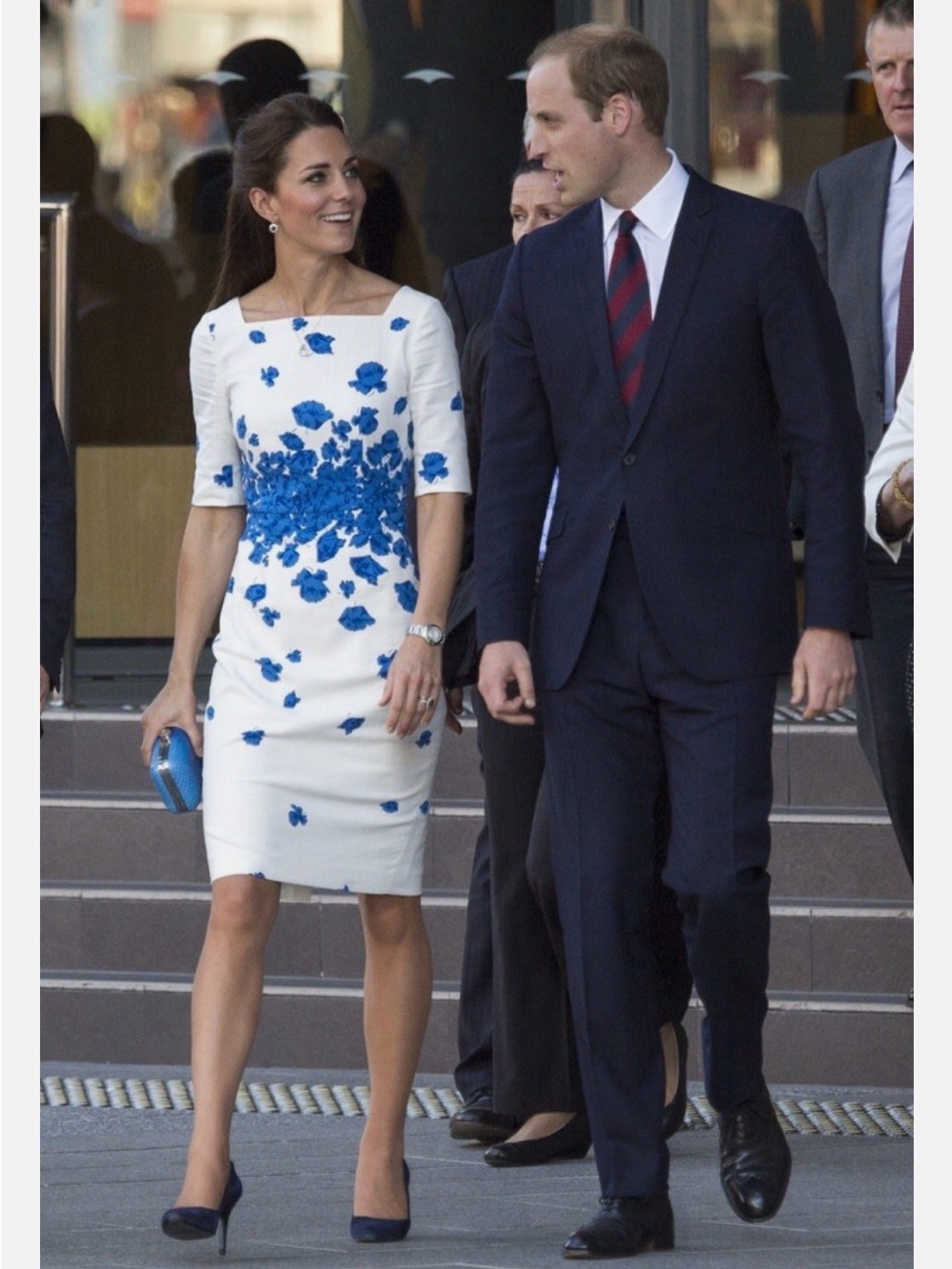 L.K. Bennett Lasa Dress US 2 Blue White Poppy ASO Kate Middleton Floral Pristine - Picture 3 of 15